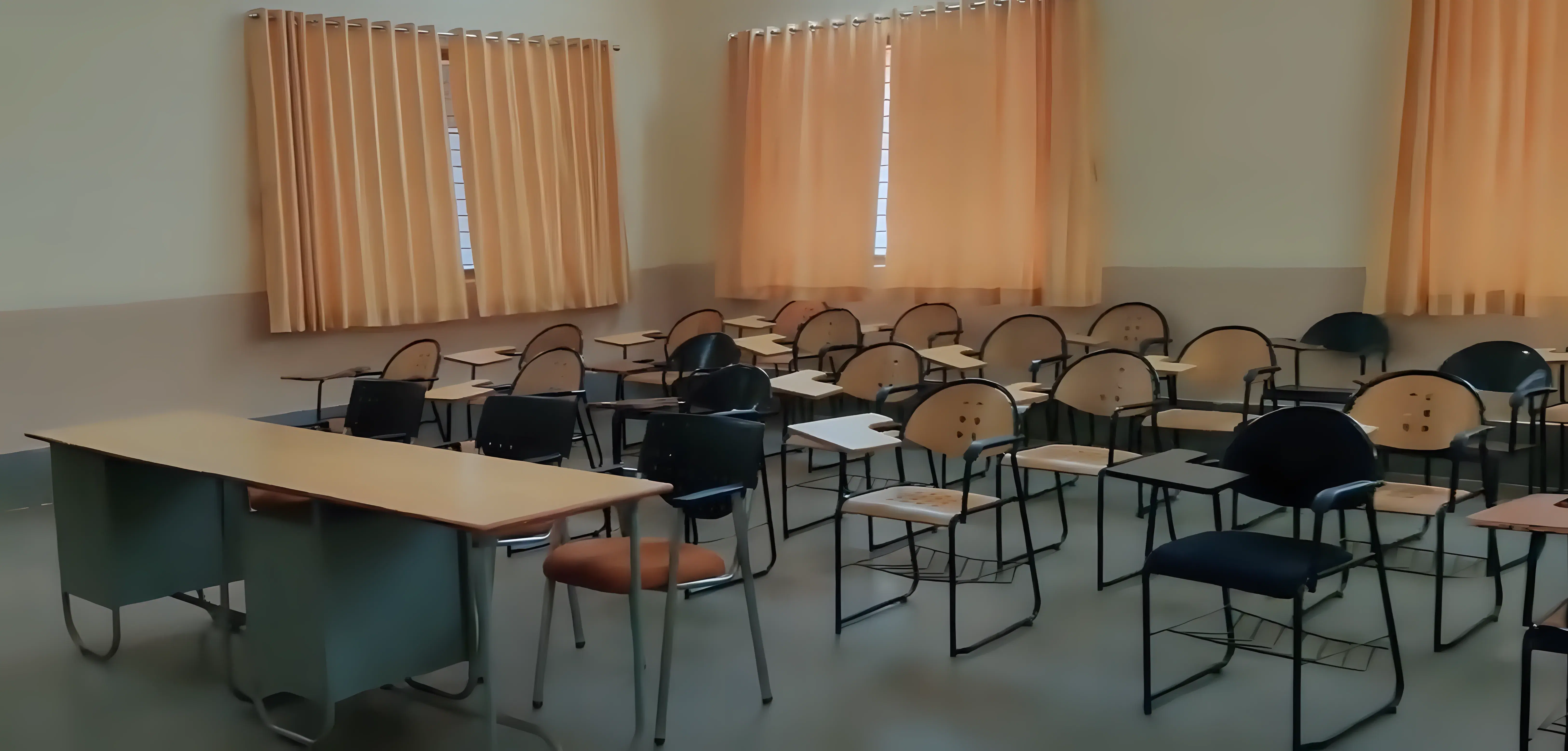 SG Balekundri Institute of Technology Belgaum seminar room photo 4